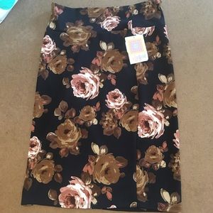 LuLaRoe Large Cassie Skirt